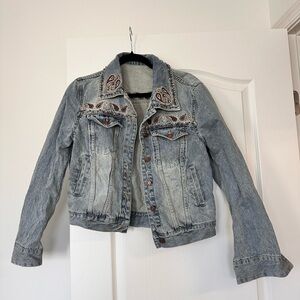 Embroidered Light Wash Denim Jacket - Women's
